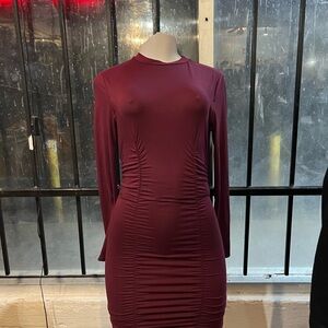 Elegant Burgundy Long Sleeve Dress